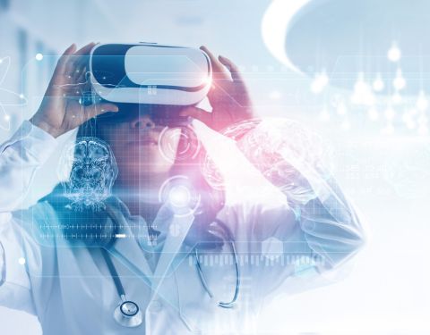 Лечение рака головного мозга с использованием виртуальной реальности очков 3d.